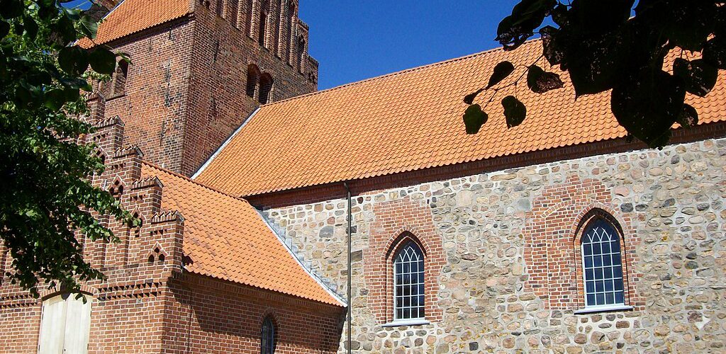 Gospelkoncert i Højby Kirke lør 13. december kl. 14:00 